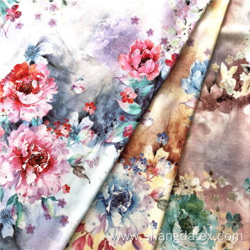 Soft And Comfortable Rayon Semi Digital Printed Fabric